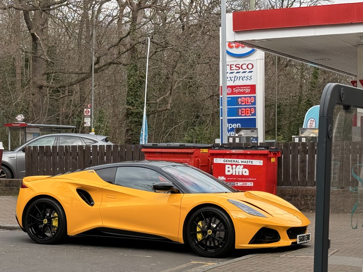 2023 Lotus Emira Image 2