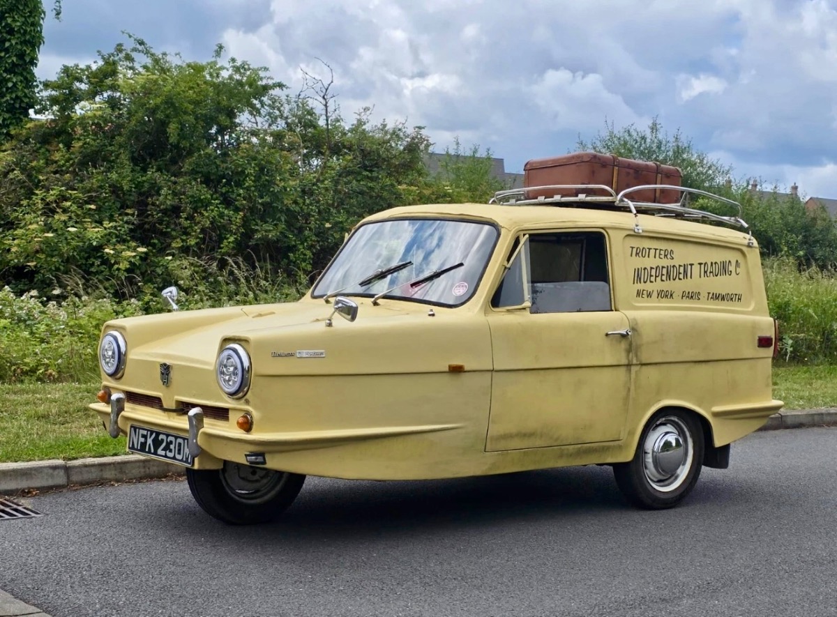 1973 Reliant Regal Image 1