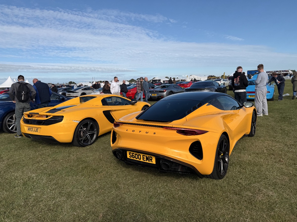 2023 Lotus Emira Image 5