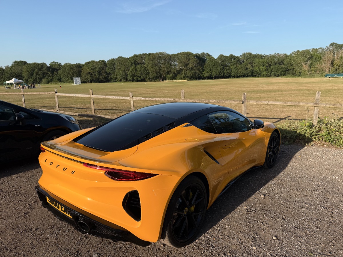 2023 Lotus Emira Image 3