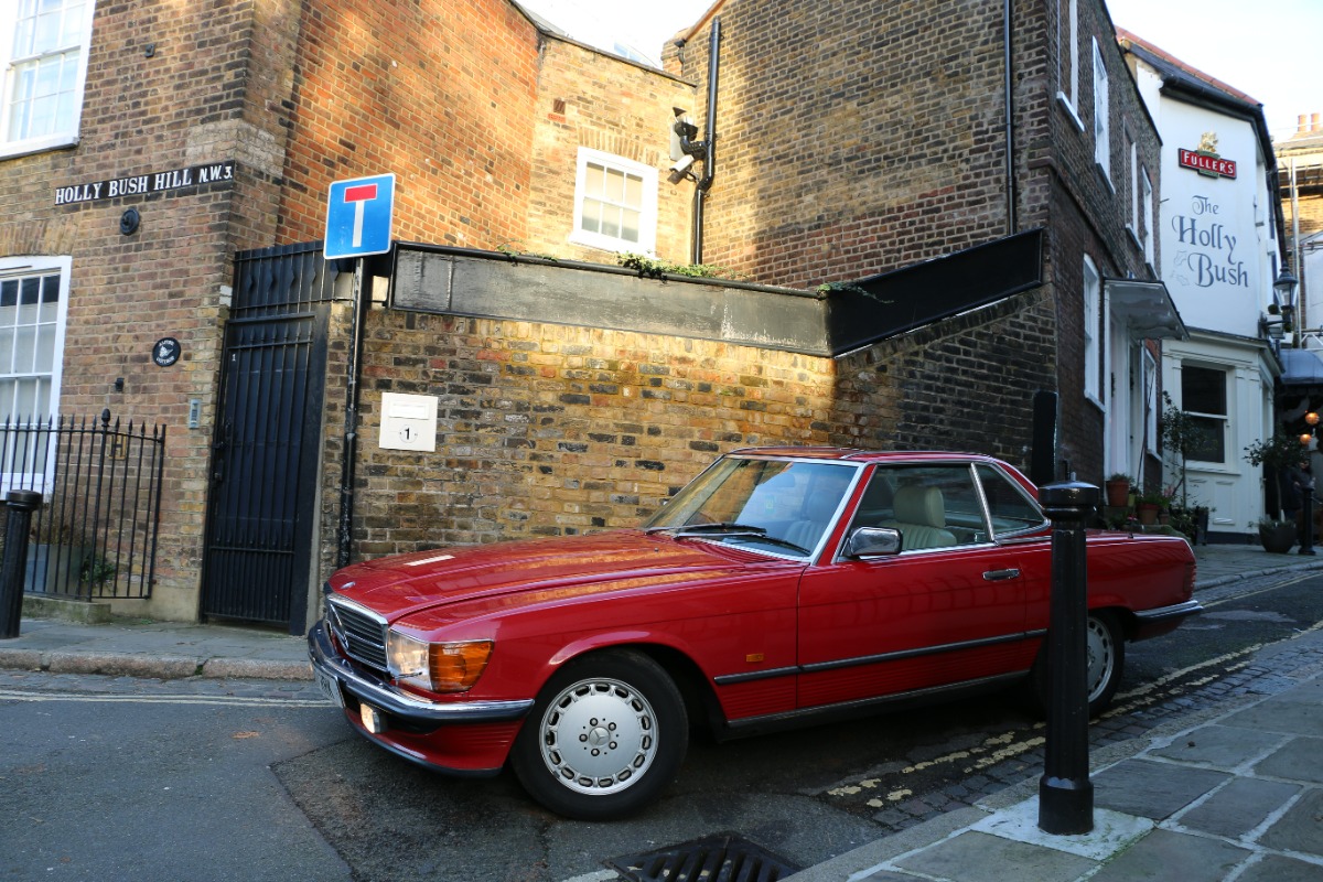 1989 Mercedes-Benz 300SL Image 11