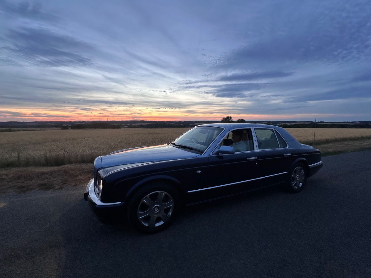 2005 Bentley Arnage Image 12