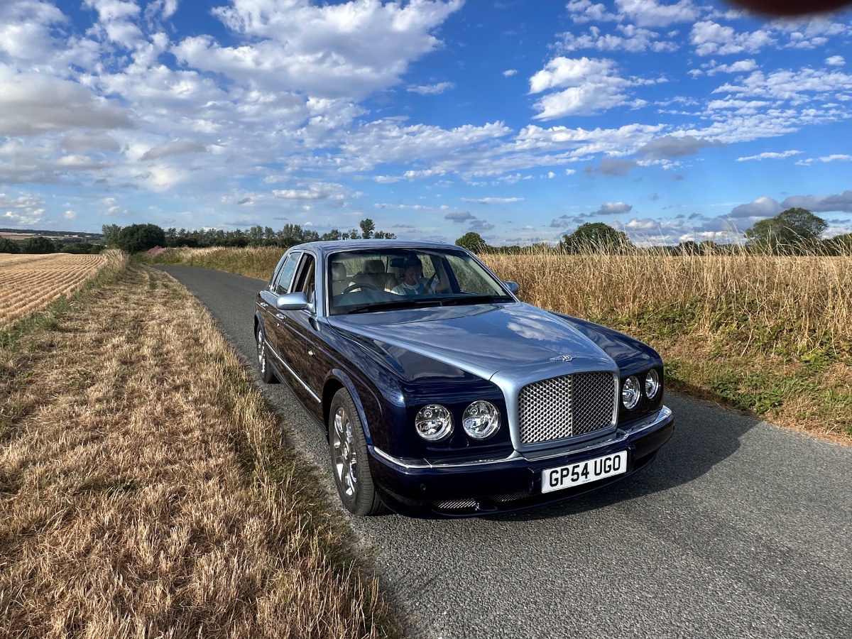 2005 Bentley Arnage Image 1