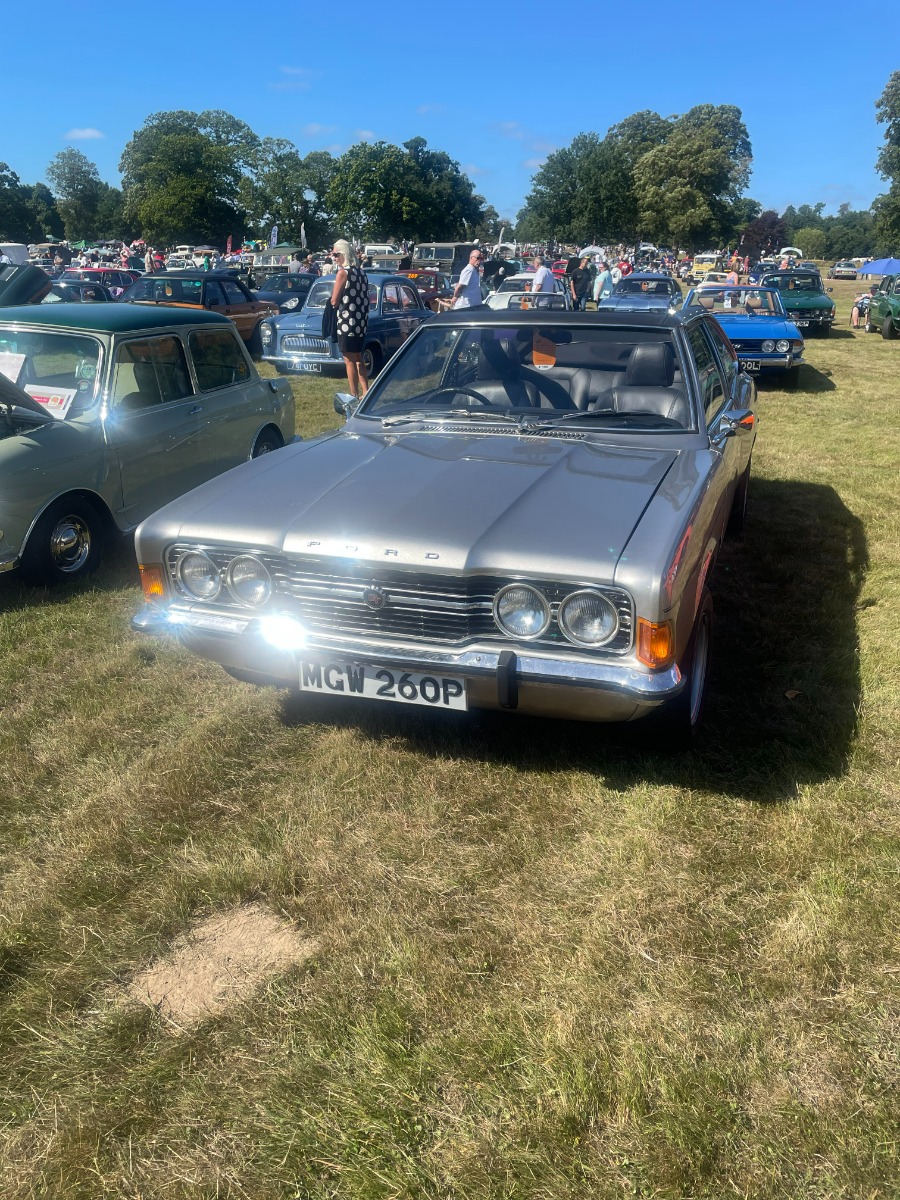 1976 Ford Cortina Image 8
