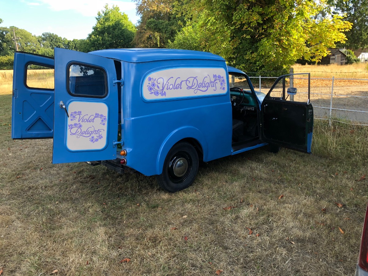 1960 Morris Minor Image 5