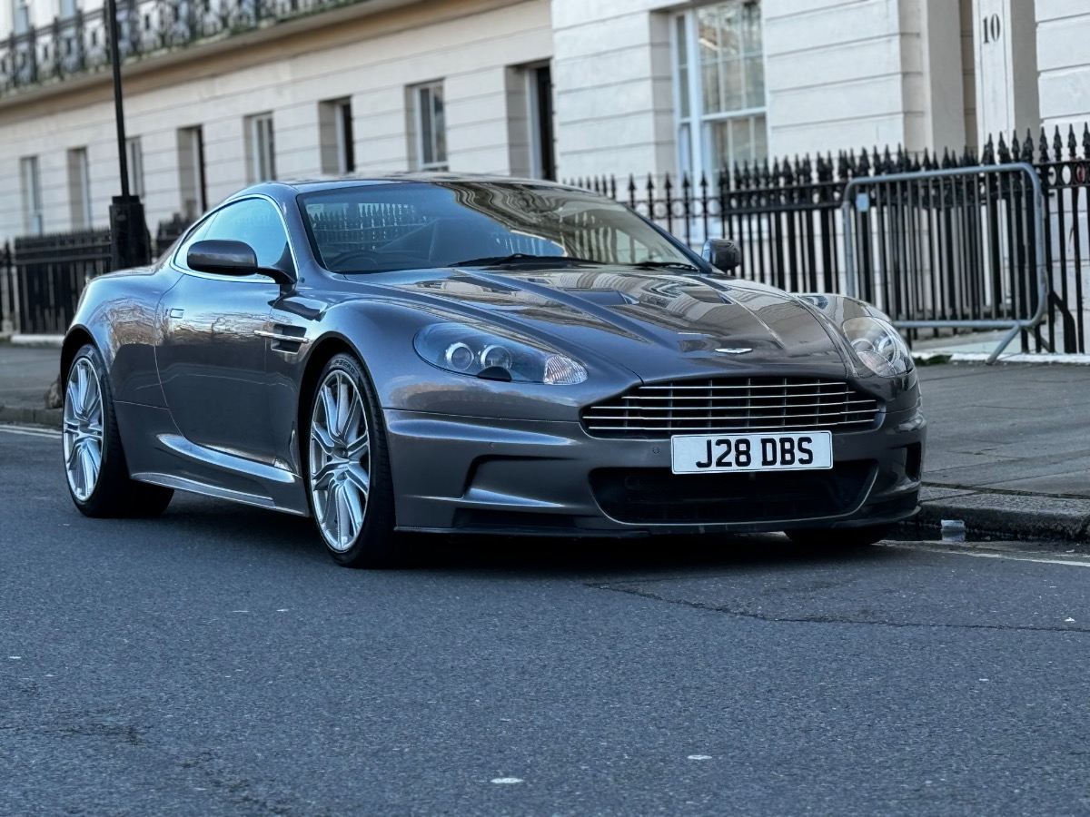 2009 Aston Martin DBS Image 2