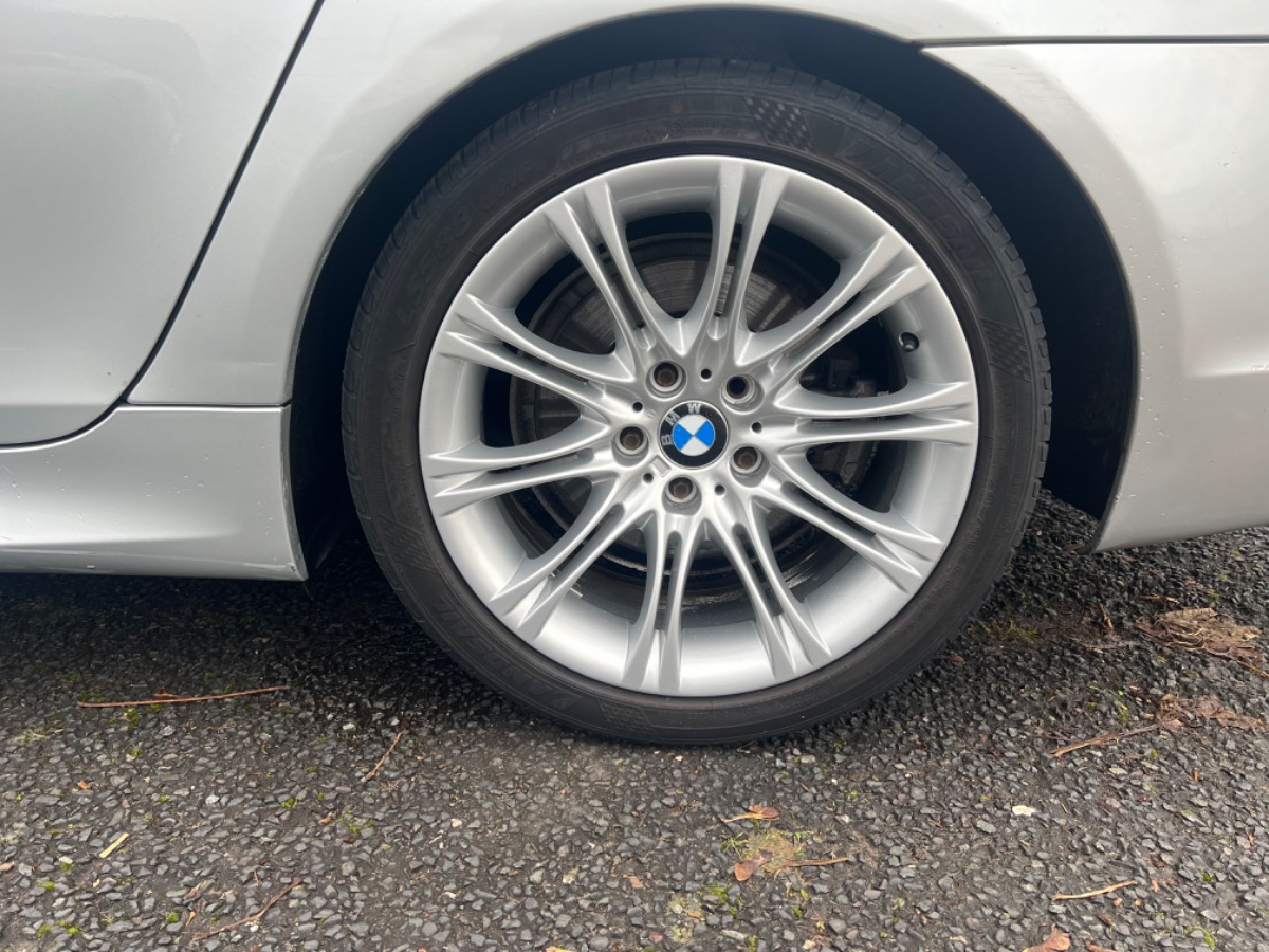 2007 BMW 5 Series Image 11