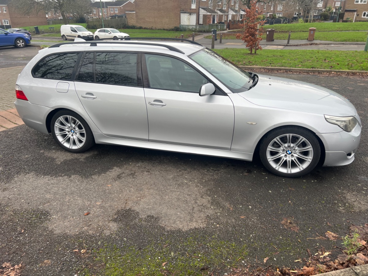 2007 BMW 5 Series Image 3