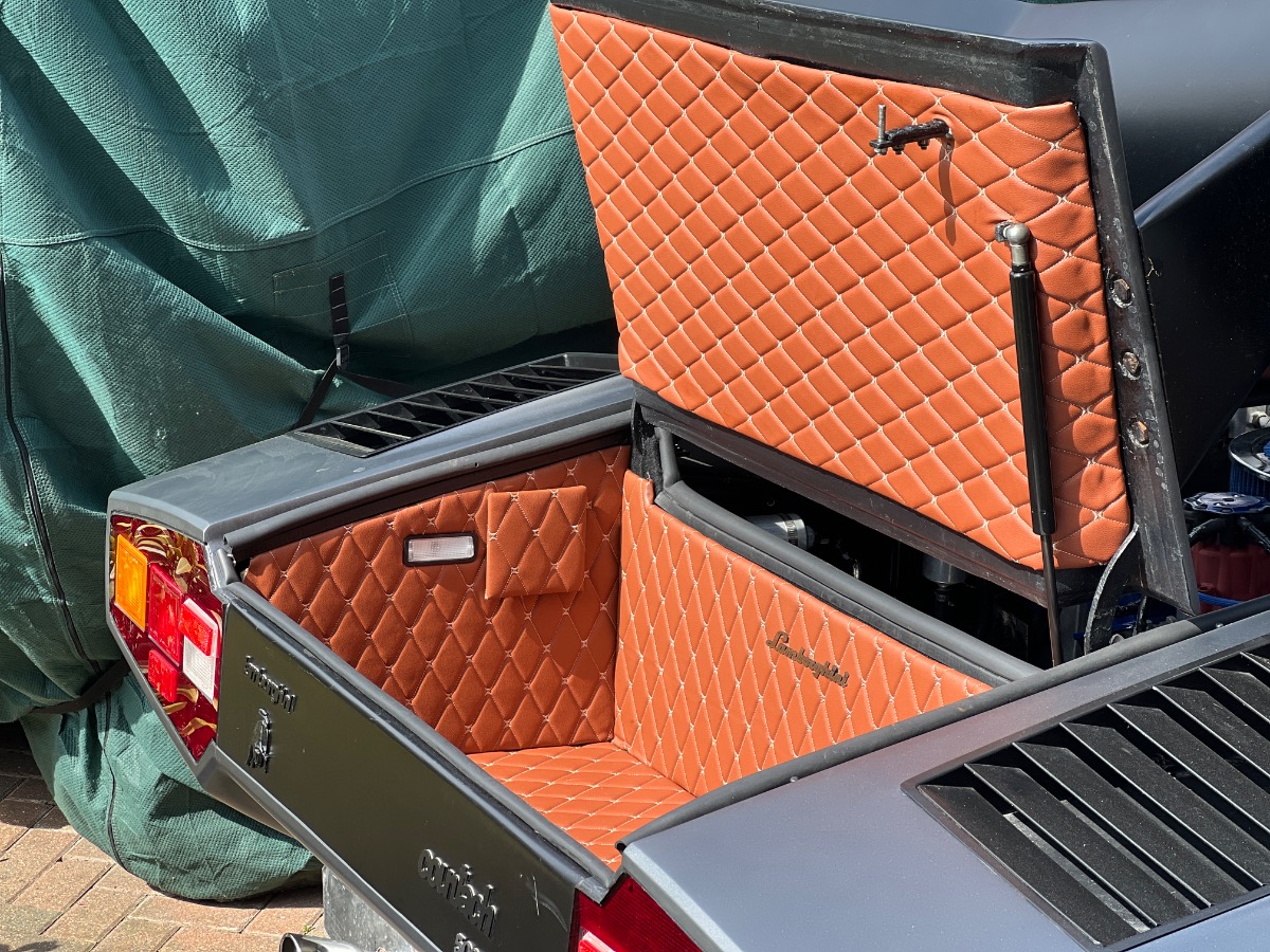 1988 Lamborghini Countach Image 22