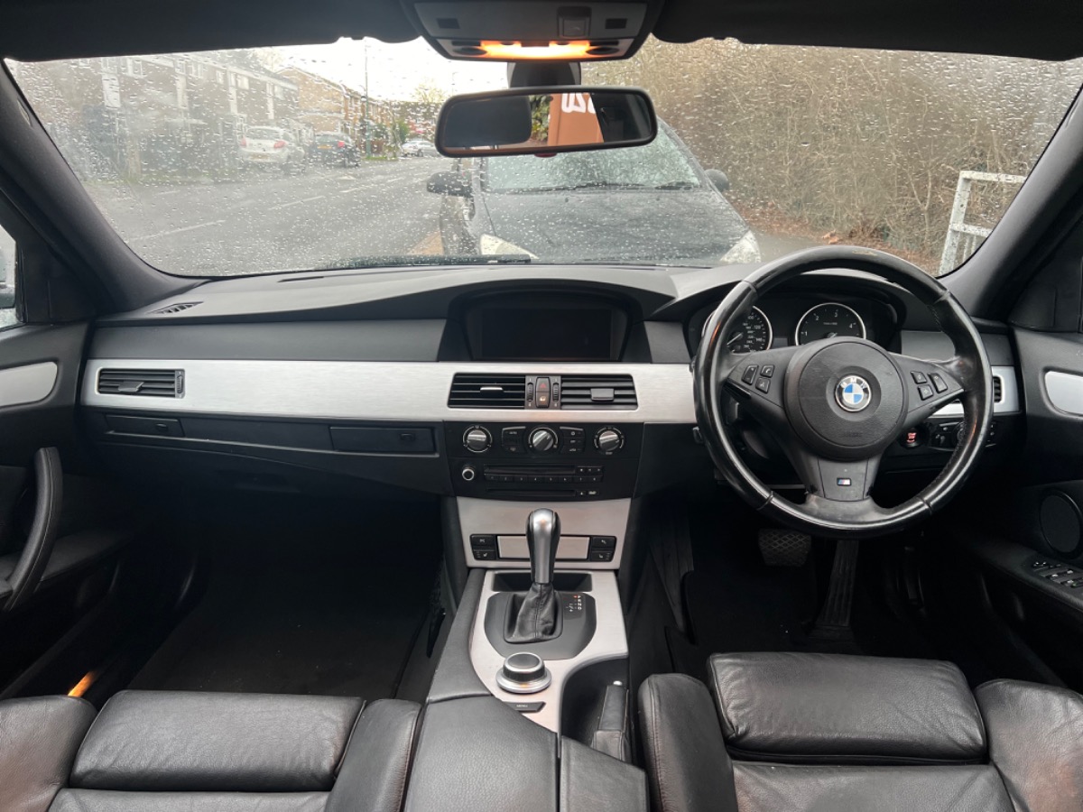 2007 BMW 5 Series Image 14