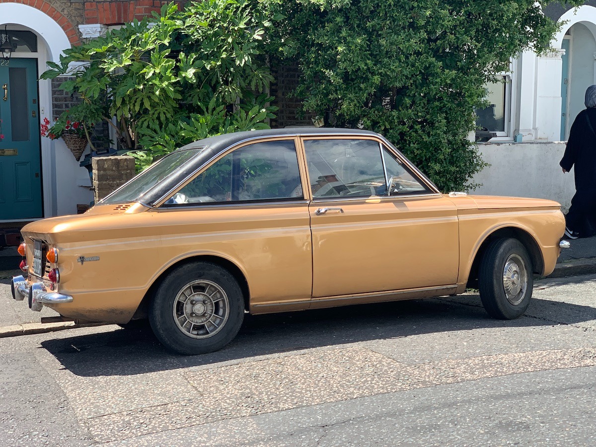 1968 Sunbeam Stiletto Image 2