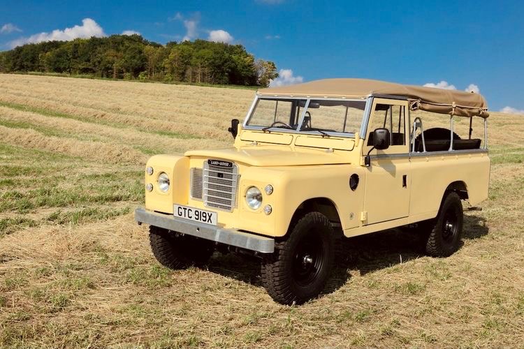 1981 Land Rover 109 Image 1