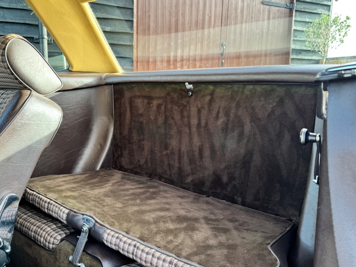 1989 Mercedes-Benz 300SL Image 8