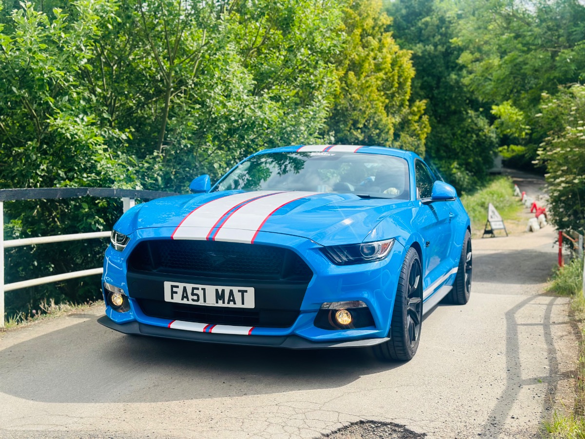 2018 Ford Mustang Image 1