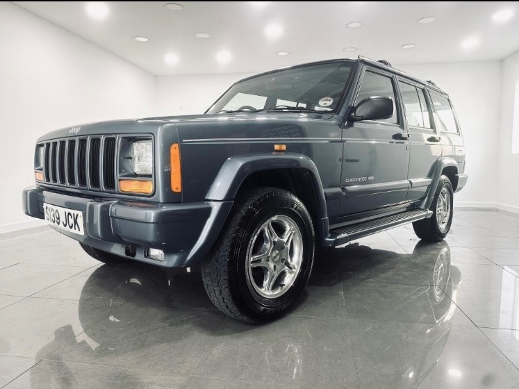 1998 Jeep Cherokee Image 1
