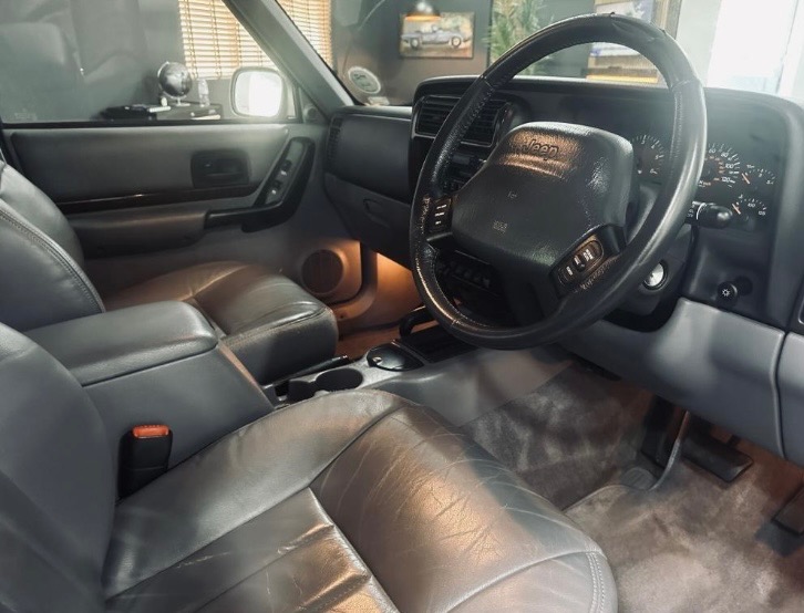 1998 Jeep Cherokee Image 5