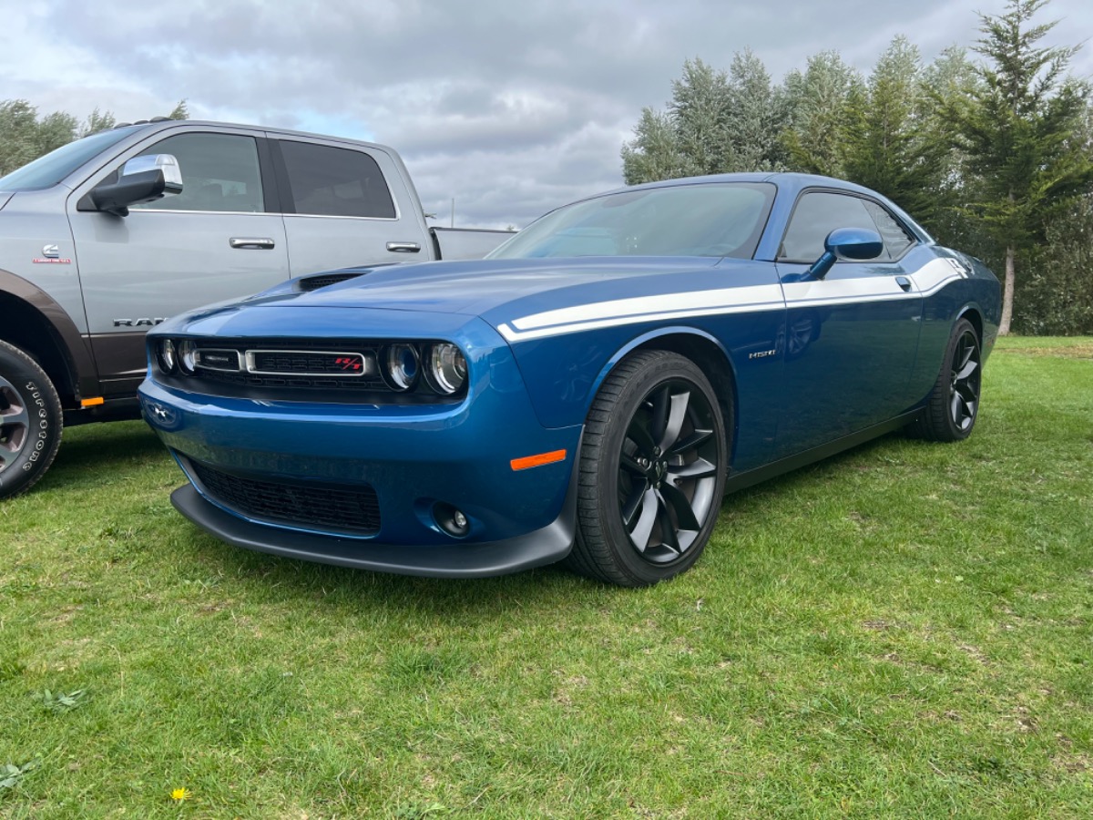 2021 Dodge Challenger Image 1