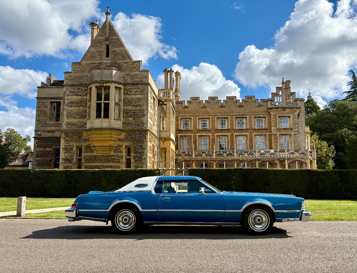 1976 Lincoln Continental Image 10