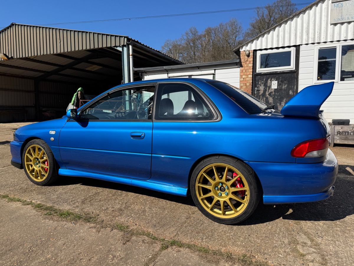 2000 Subaru Impreza Image 1