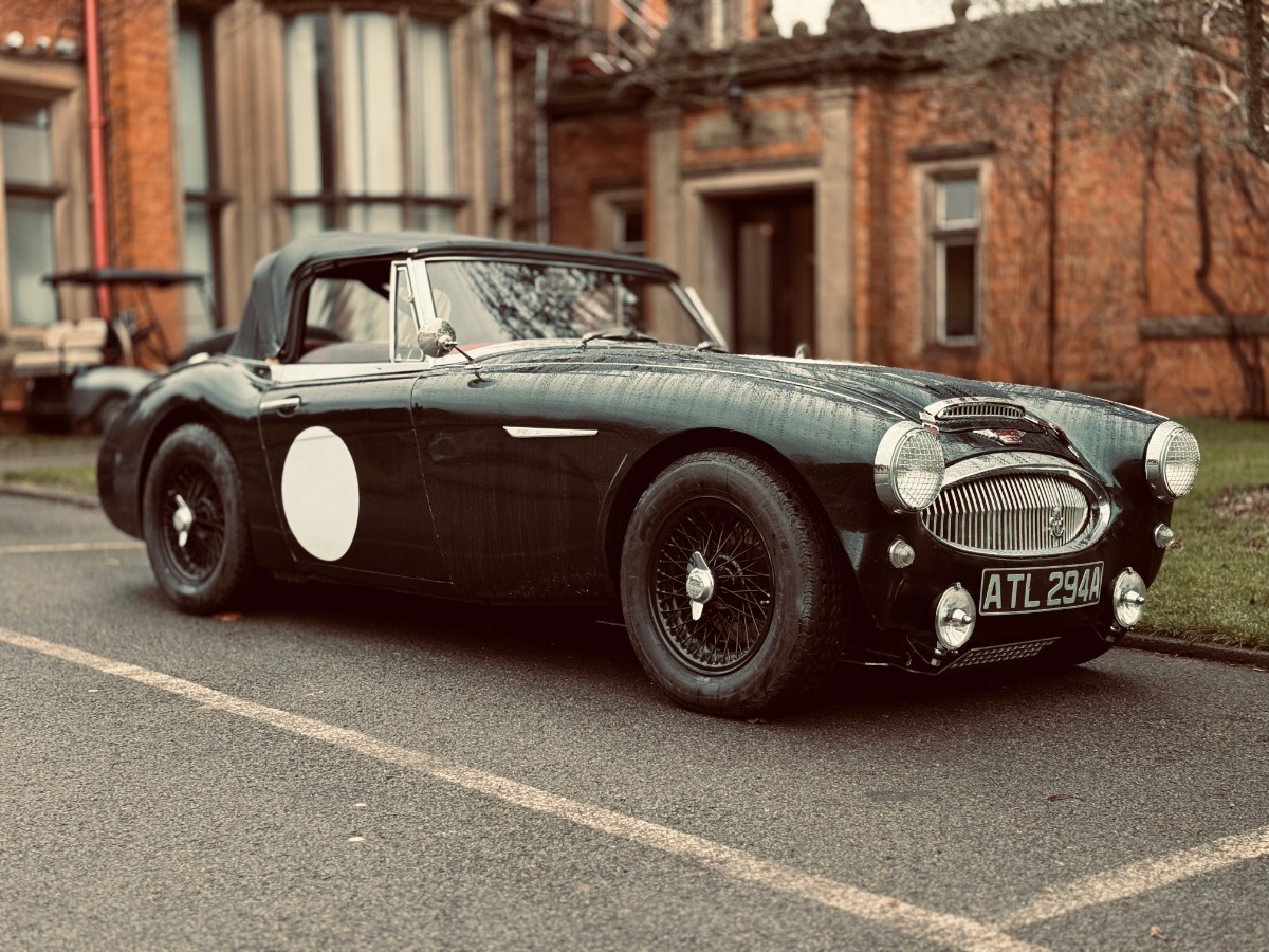 1963 Austin Healey 3000 Image 2
