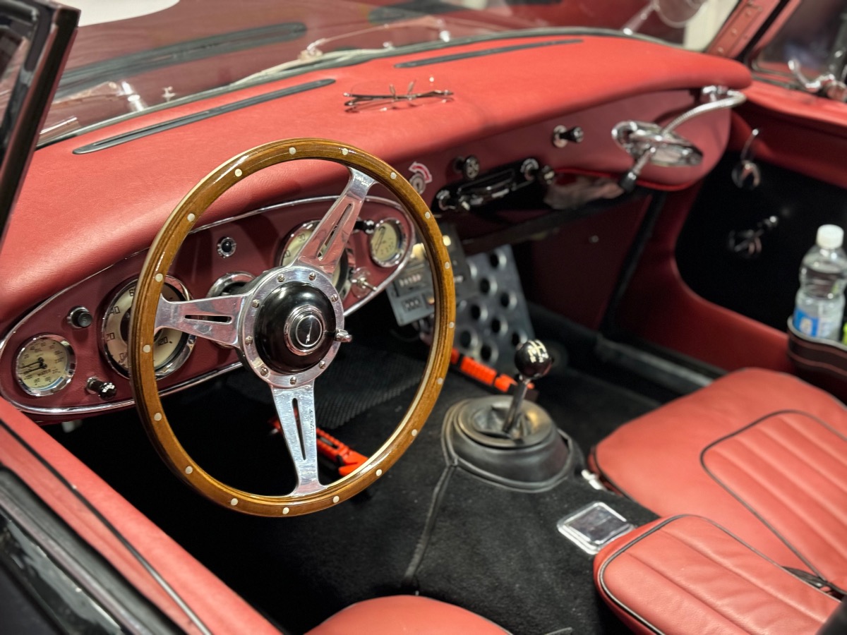 1963 Austin Healey 3000 Image 7