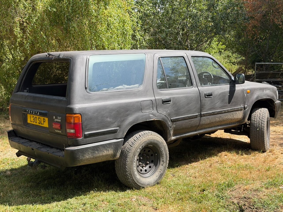 1994 Toyota 4Runner Image 5