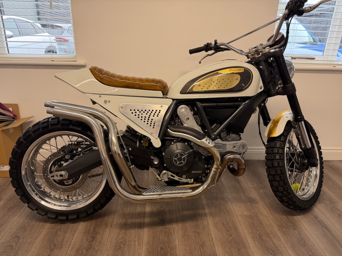 2016 Ducati Other Image 1