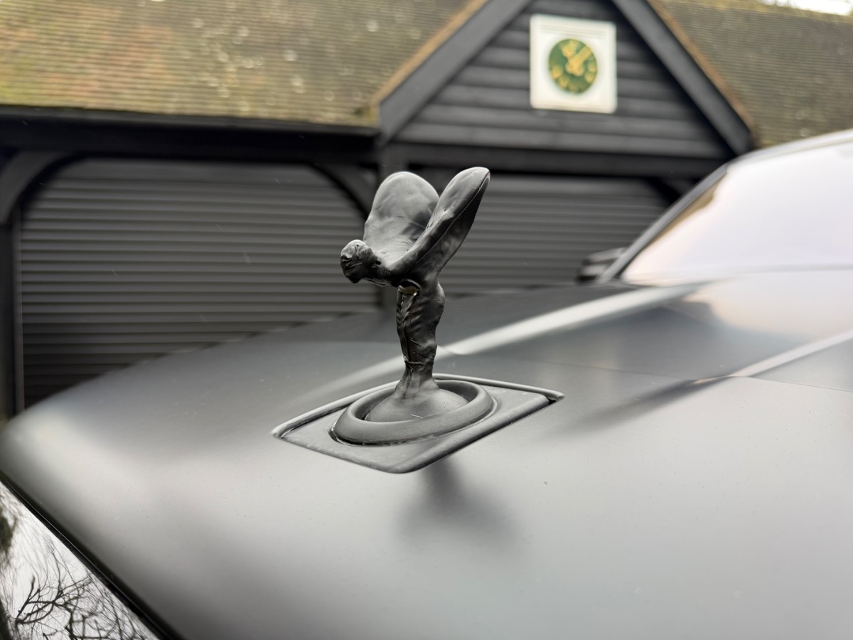 2022 Rolls-Royce Cullinan Image 3