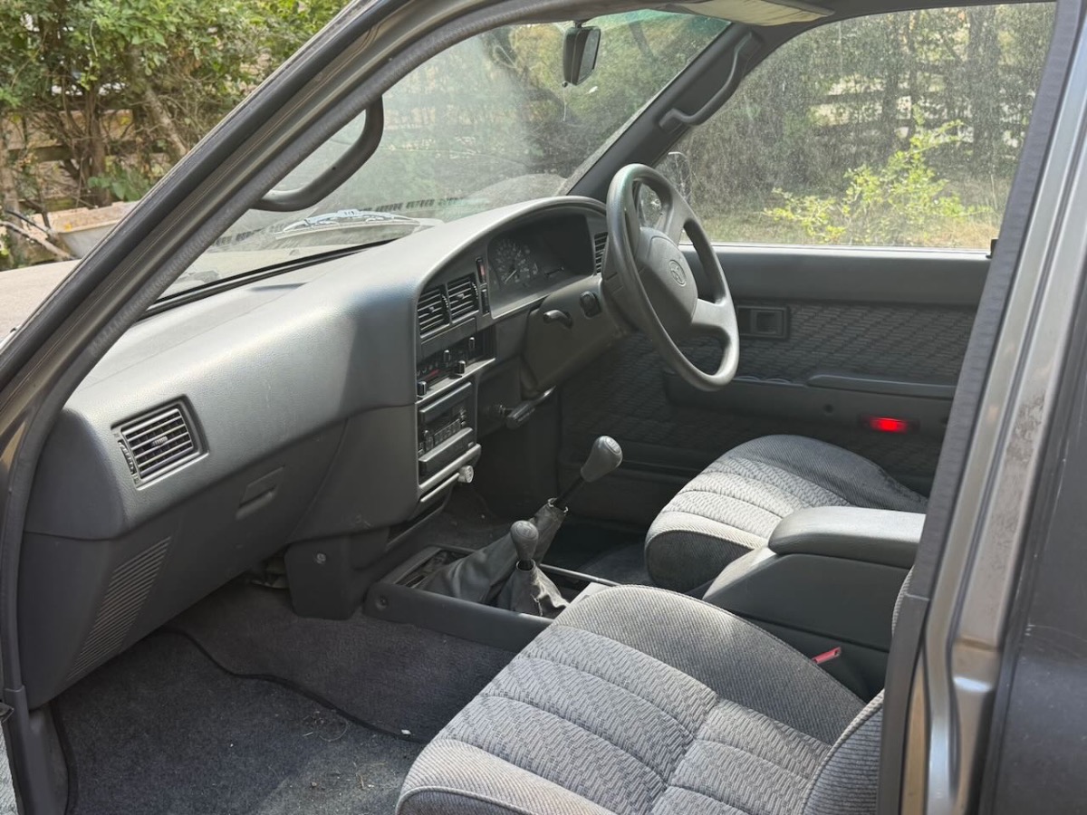 1994 Toyota 4Runner Image 9