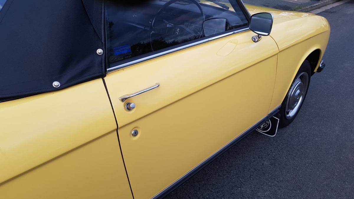 1971 Peugeot 304 Image 11