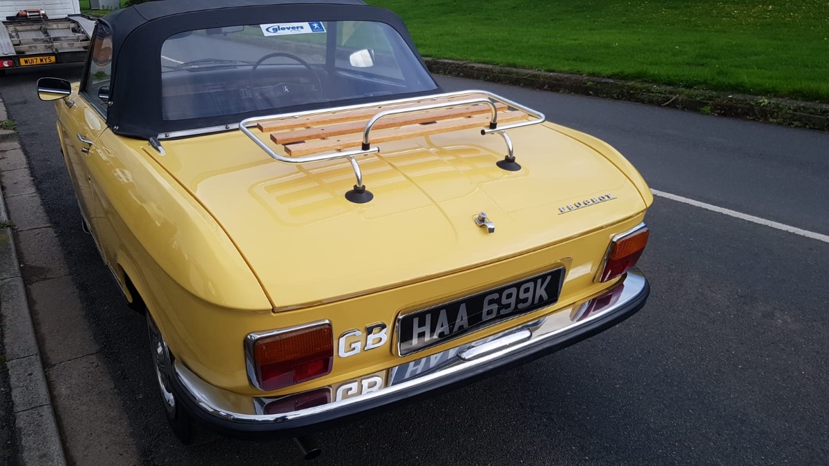 1971 Peugeot 304 Image 13