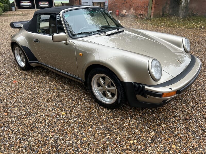 1986 Porsche 911 Image 11