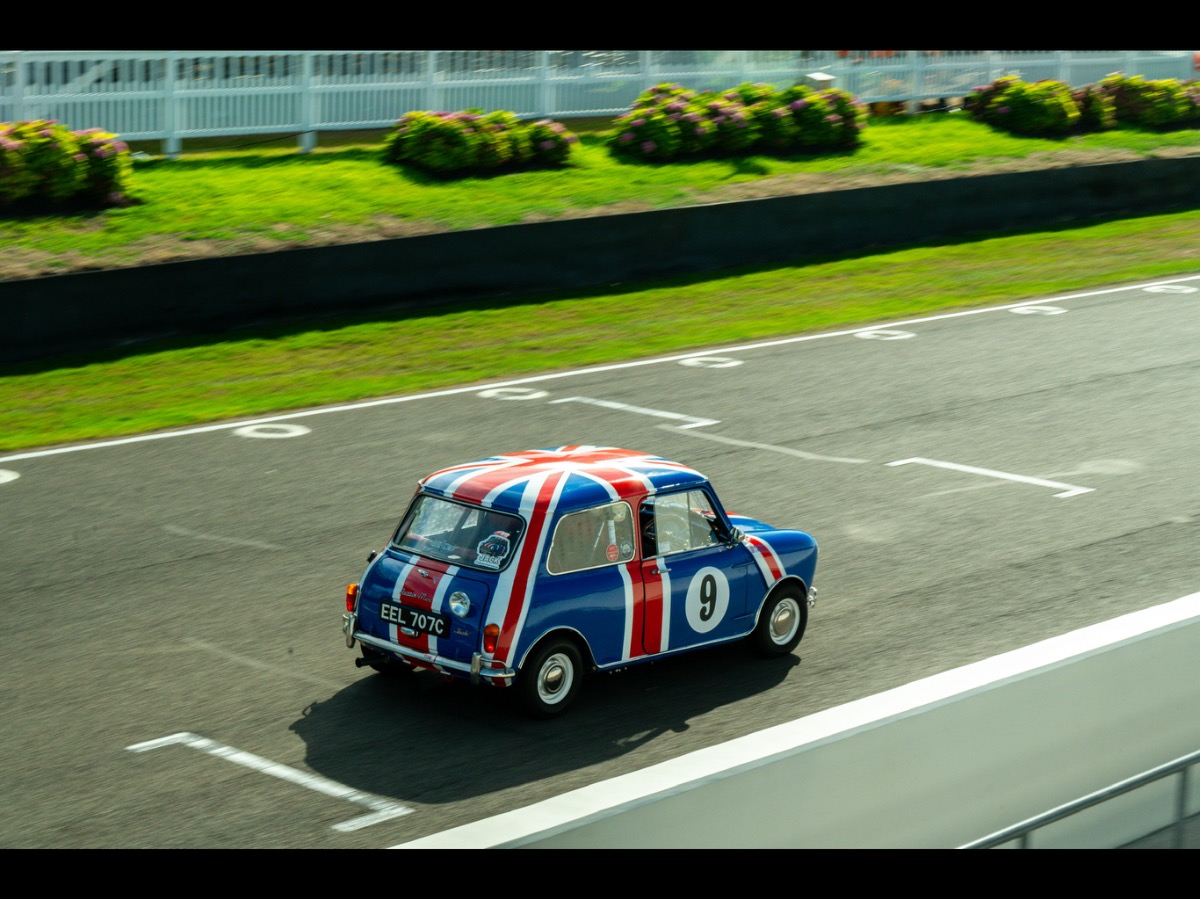 1965 Austin Mini Image 11
