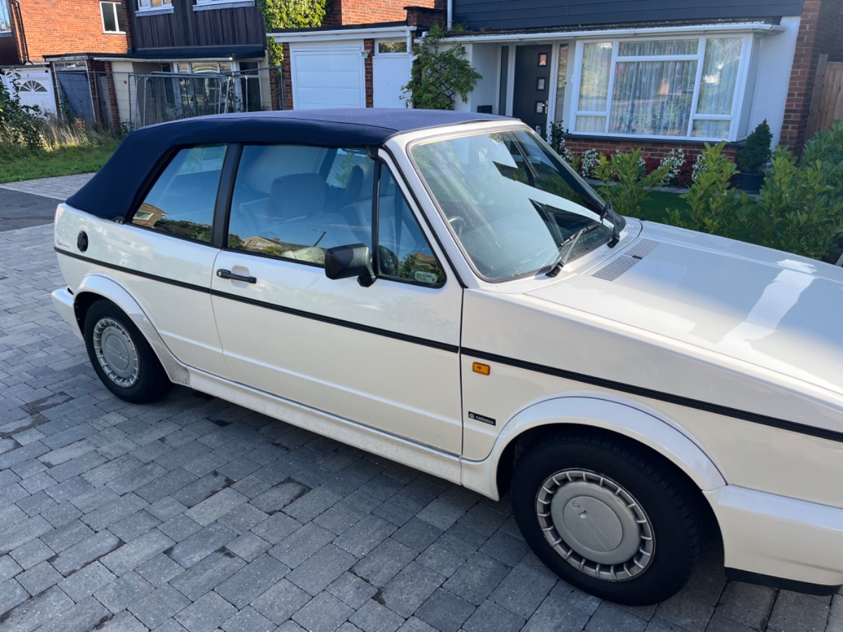 1989 Volkswagen Golf Image 2