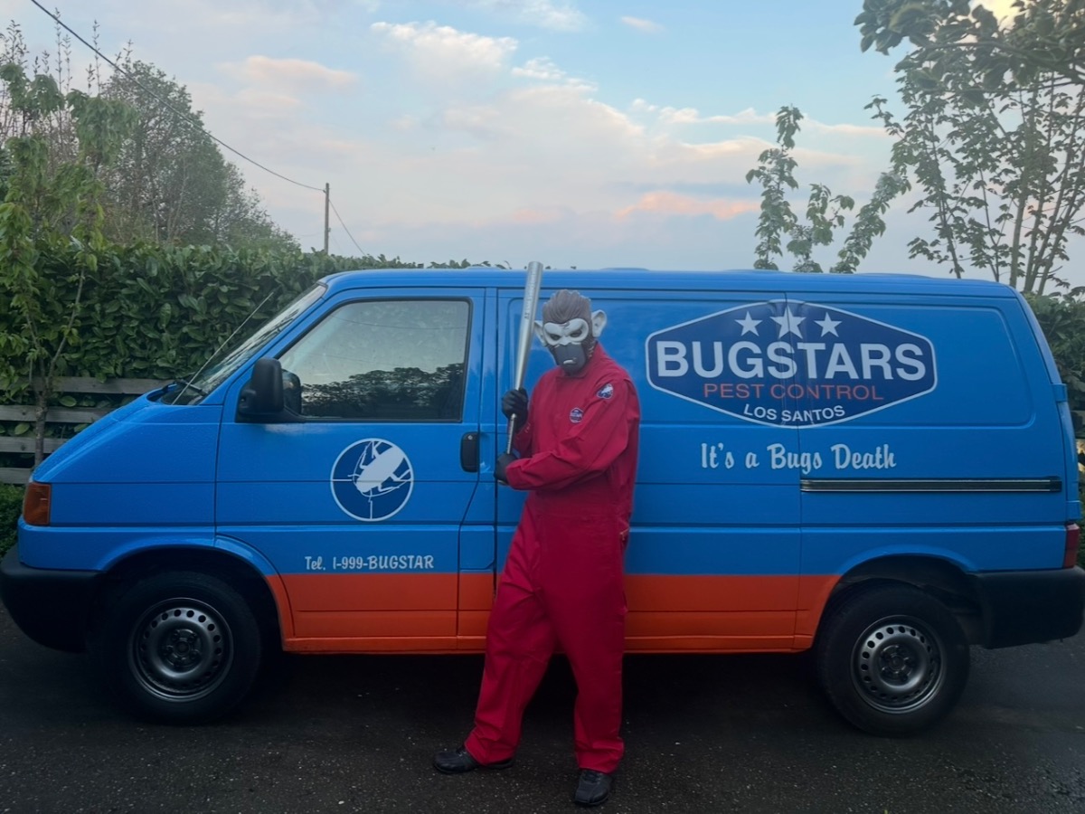 2002 Volkswagen Transporter Image 1