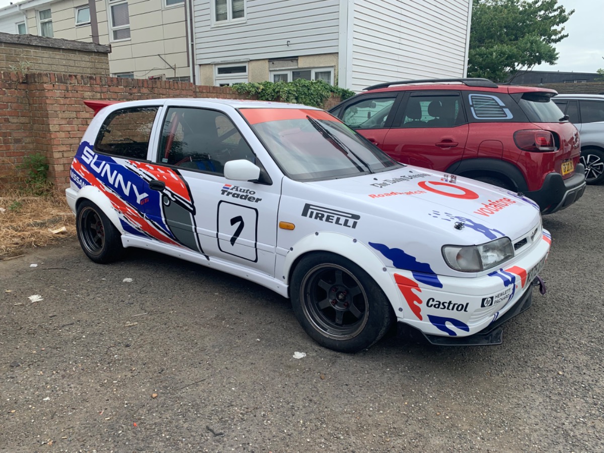 1993 Nissan Sunny Image 11