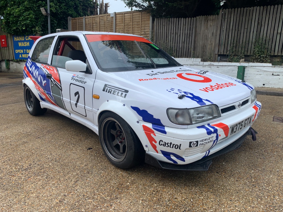 1993 Nissan Sunny Image 9