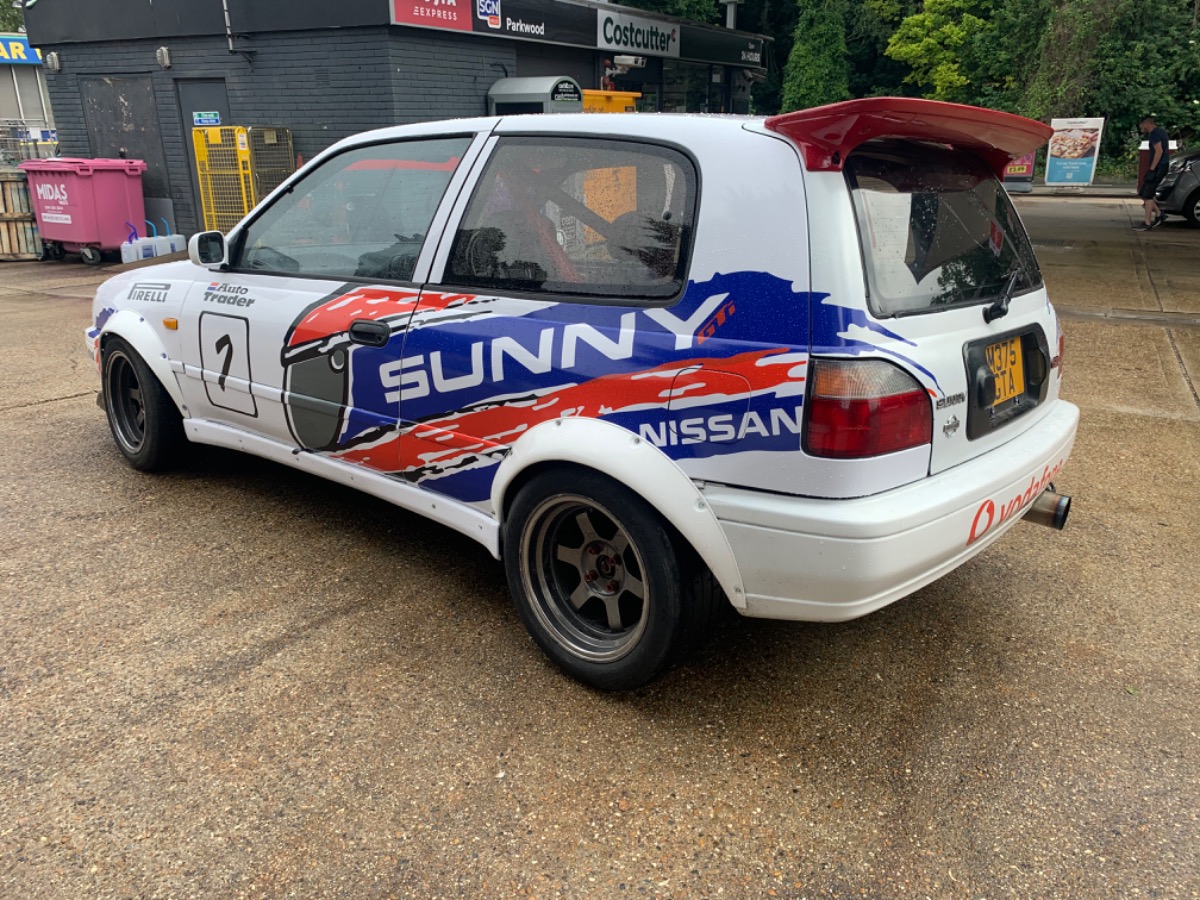 1993 Nissan Sunny Image 5