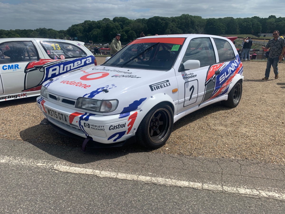 1993 Nissan Sunny Image 2