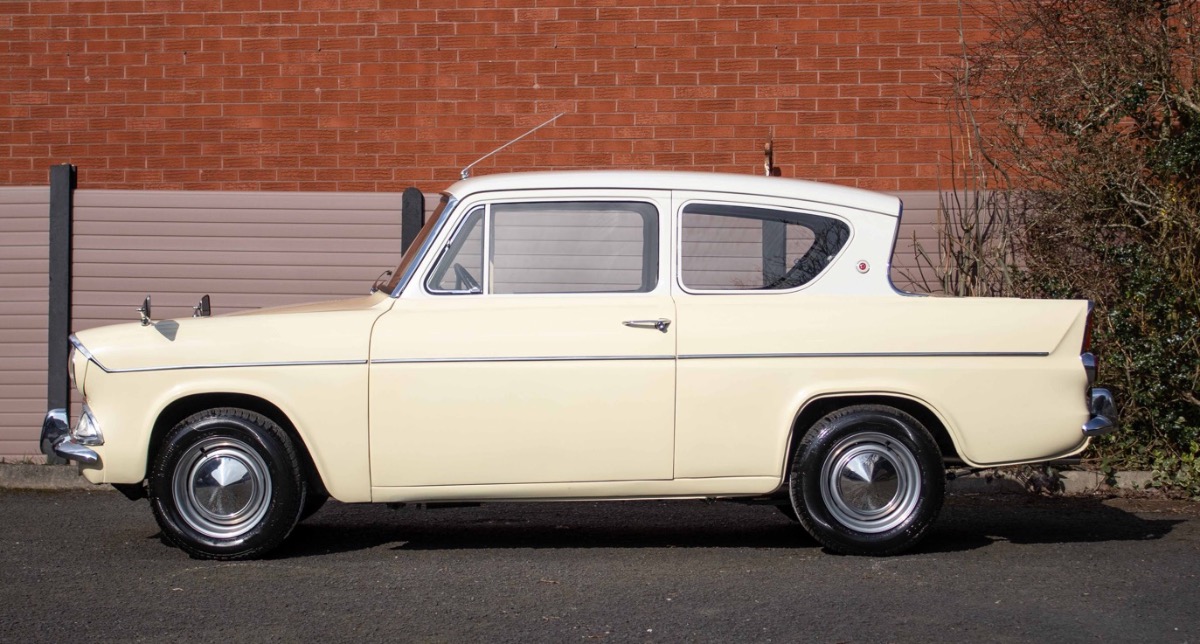 1965 Ford Anglia Image 3