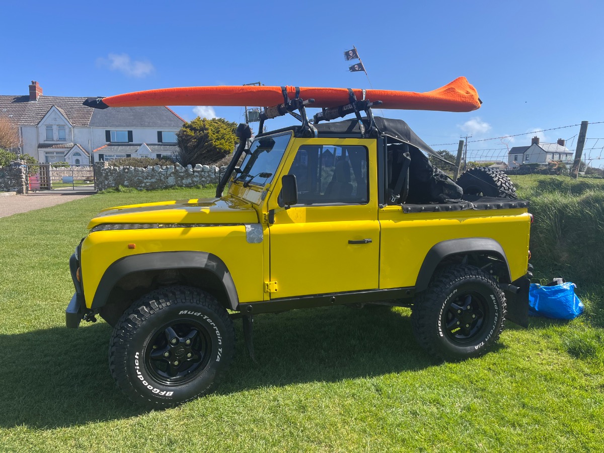 1994 Land Rover Defender 90 Image 4