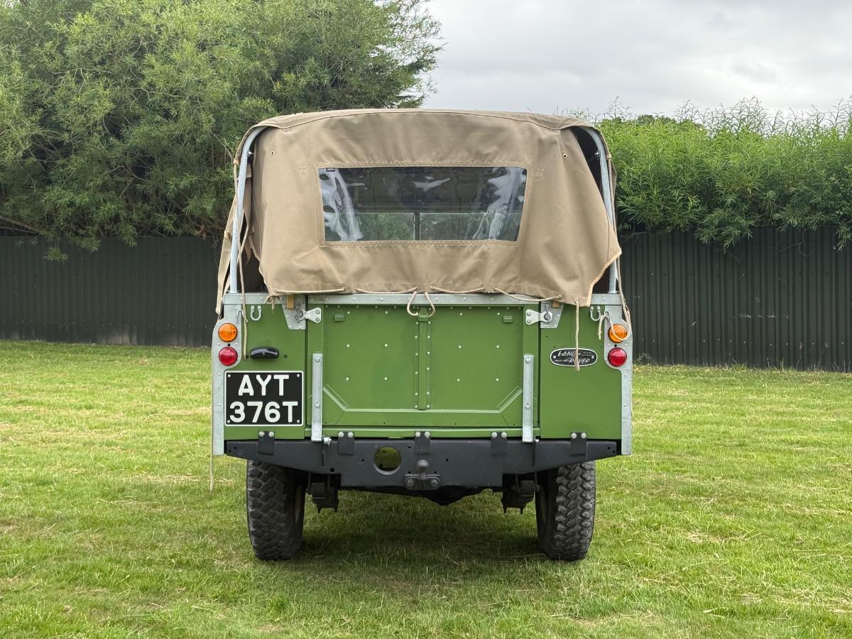 1971 Land Rover Series 2 Image 4