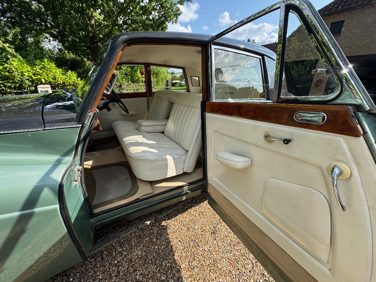 1954 Armstrong Siddeley Saloon Image 5