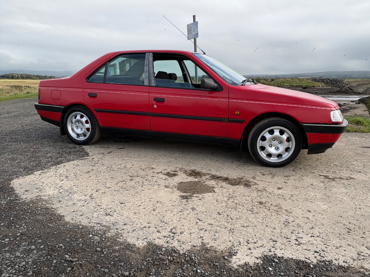 1994 Peugeot 405 Image 7
