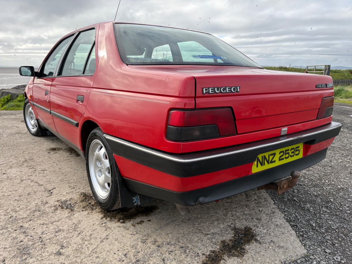 1994 Peugeot 405 Image 2
