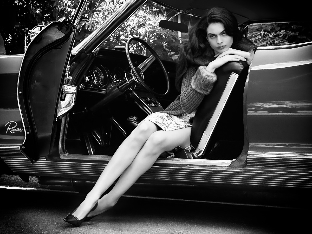 1965 Buick Riviera Image 9