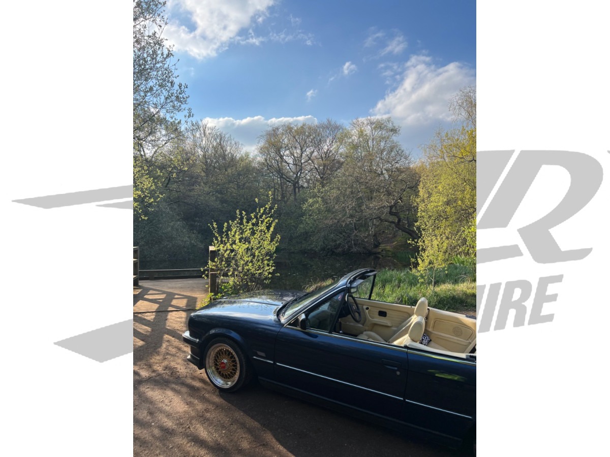 1990 BMW 325 Image 5