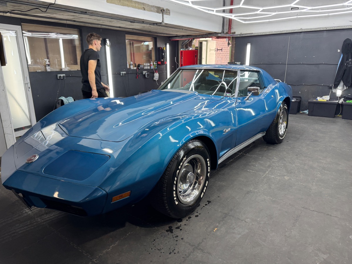 1973 Chevrolet Corvette Image 5