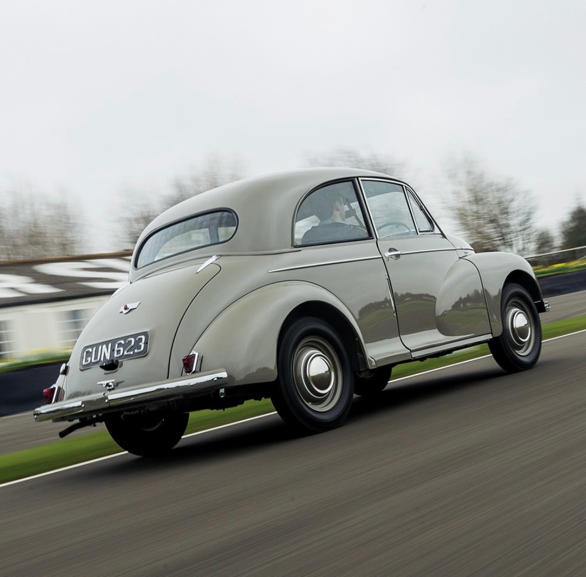 1950 Morris Minor Image 3