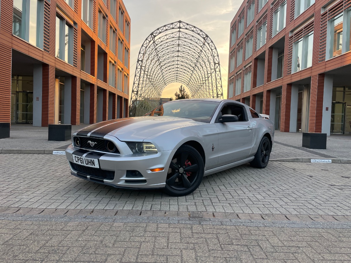 2012 Ford Mustang Image 2
